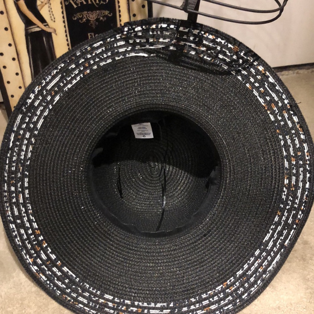 Wide brimmed sun hat. Trimmed four layers of black white and browns. Hardly worn - Picture 4 of 5